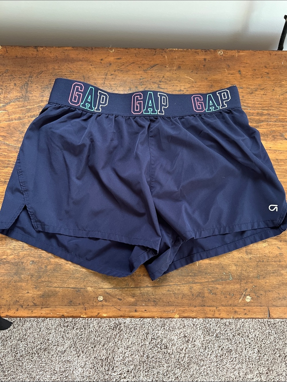 GAP Navy Athletic Shorts lined
